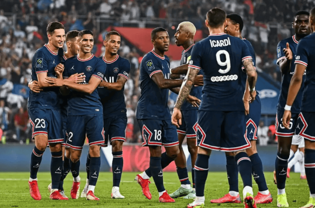 米兰体育入口-包含巴黎防守稳固，领先优势扩大的词条