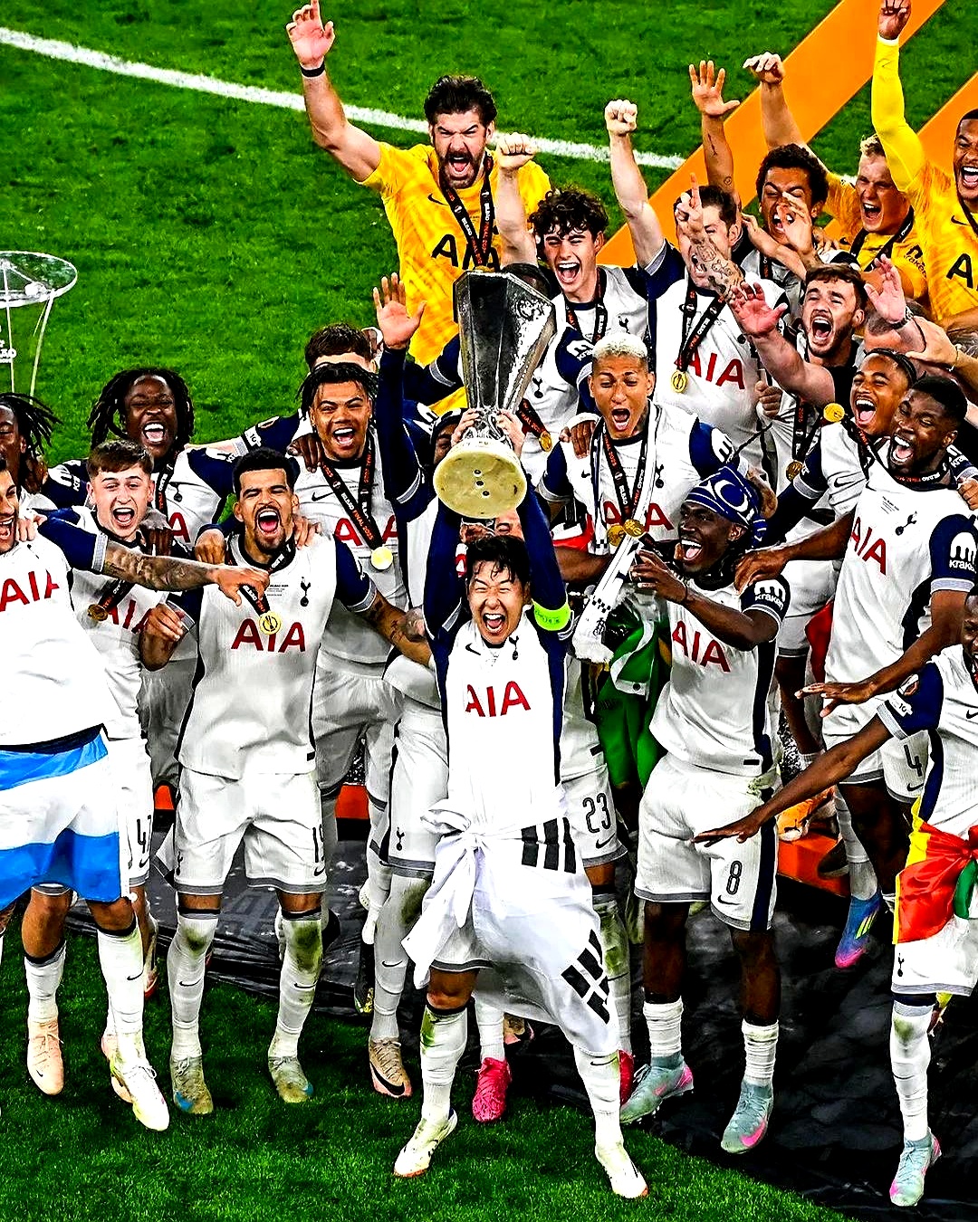 尤文图斯惊险过关，成功晋级欧冠八强