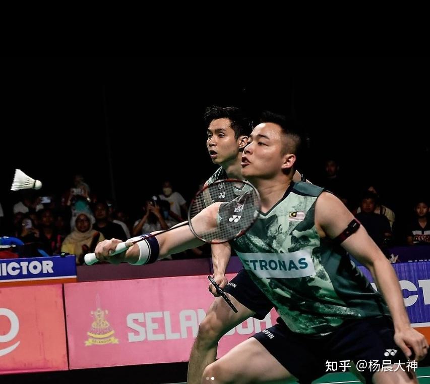 罗马尼亚横扫对手,斩获欧锦赛强 罗马尼亚横扫对手,斩获欧锦赛强