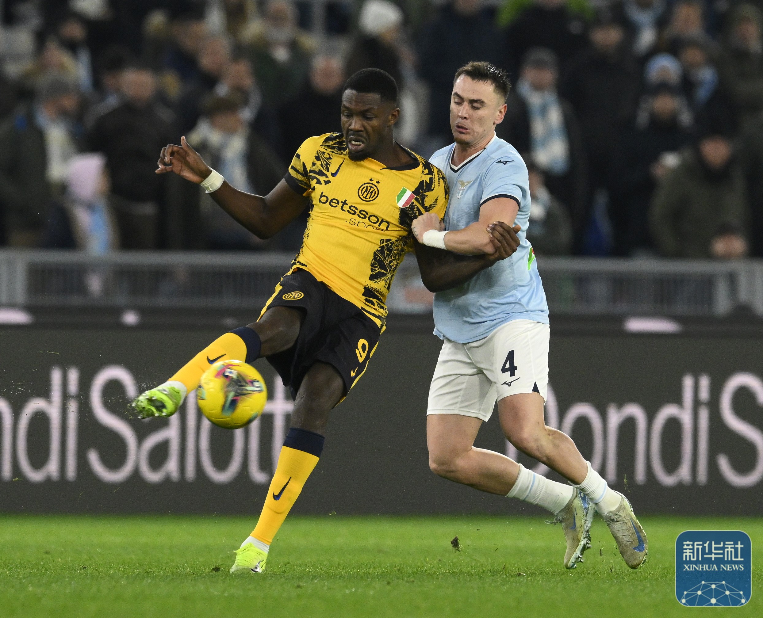 意甲球队疲于奔命，弱势暴露