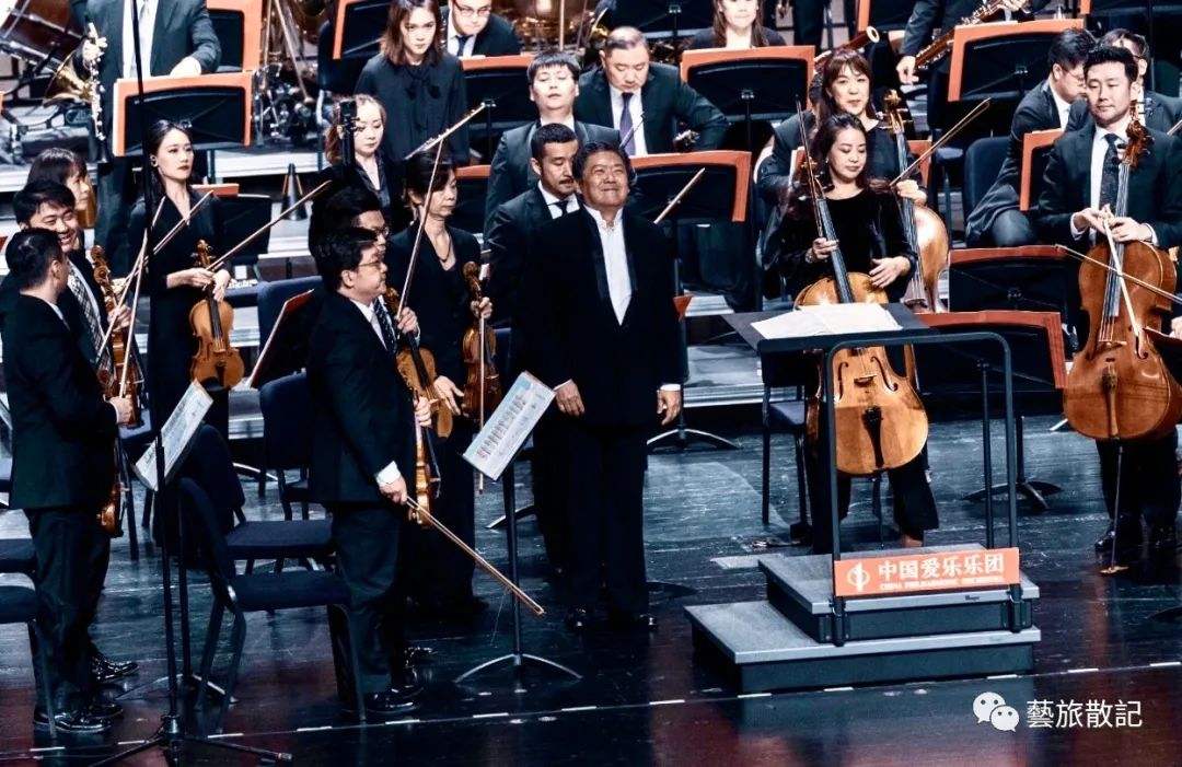 美国队大放异彩，奏响胜利凯歌