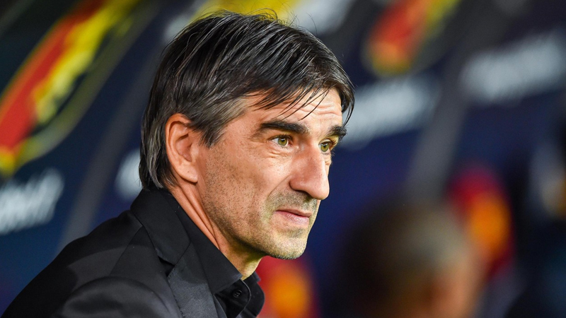 关于维罗纳教练表示球队目标清晰，力争摘取三分的信息