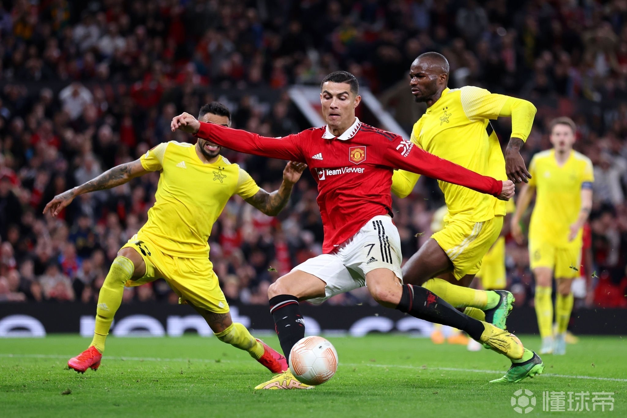 关于曼联客场告捷，晋级形势一片光明的信息