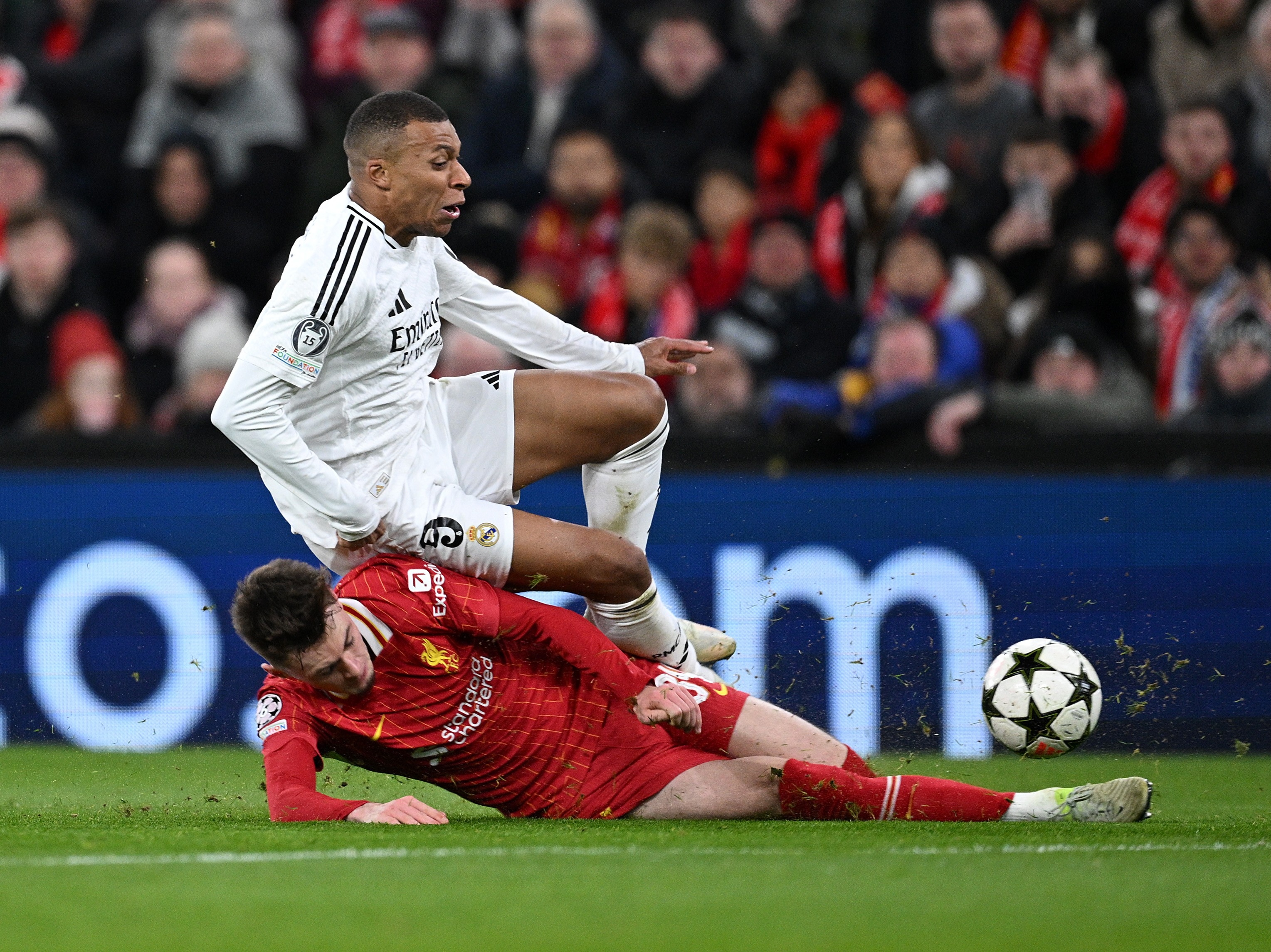 米兰体育官网-关于利物浦客场战胜罗马，稳步上升的信息